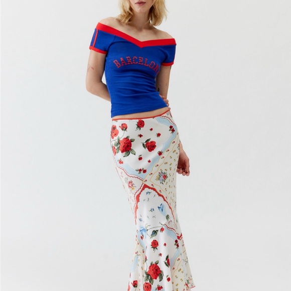 New with tag Urban Outfitters Sporty Ringer V-neck Tee - Picture 3 of 7